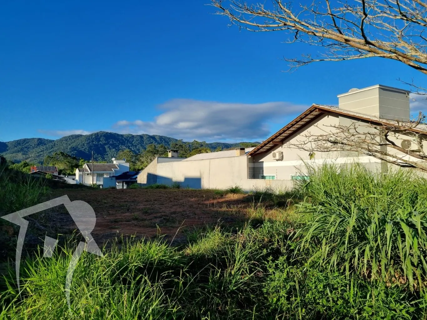 Lindo terreno  Colina Verde entrada e parcelas diretamente com o proprietário - foto 1