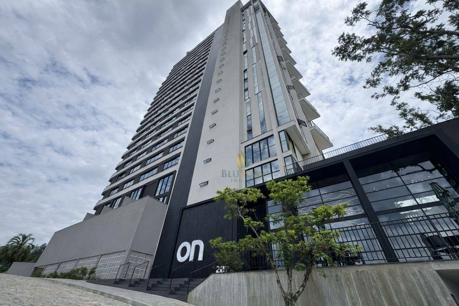 Apartamento com 1 dormitório à venda, 21 m por R$ 390.000,00 - Velha - Blumenau/SC - foto 1