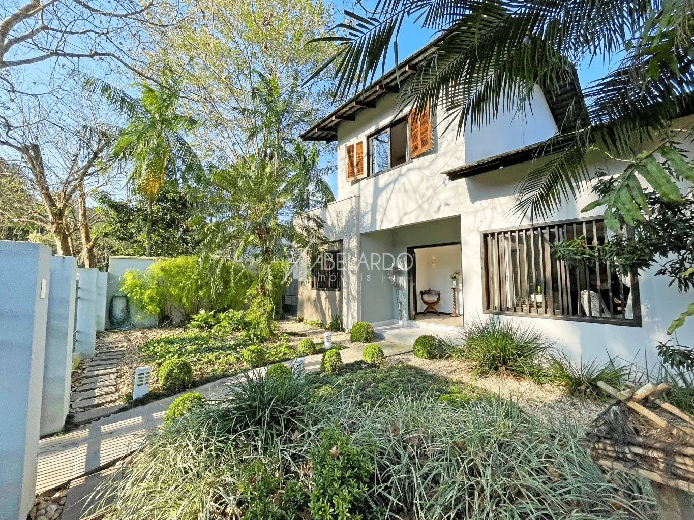 Casa · à venda · 3 quartos · 297.3m² · Vorstadt, Blumenau