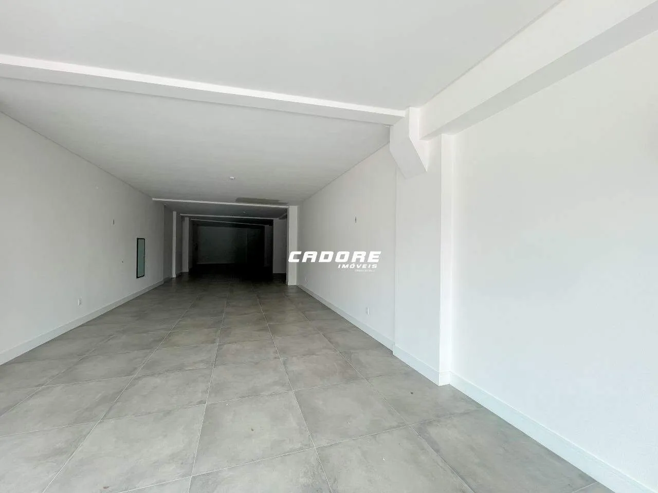 Sala Comercial para locação em Porto Belo I Cadore Imóveis - foto 1