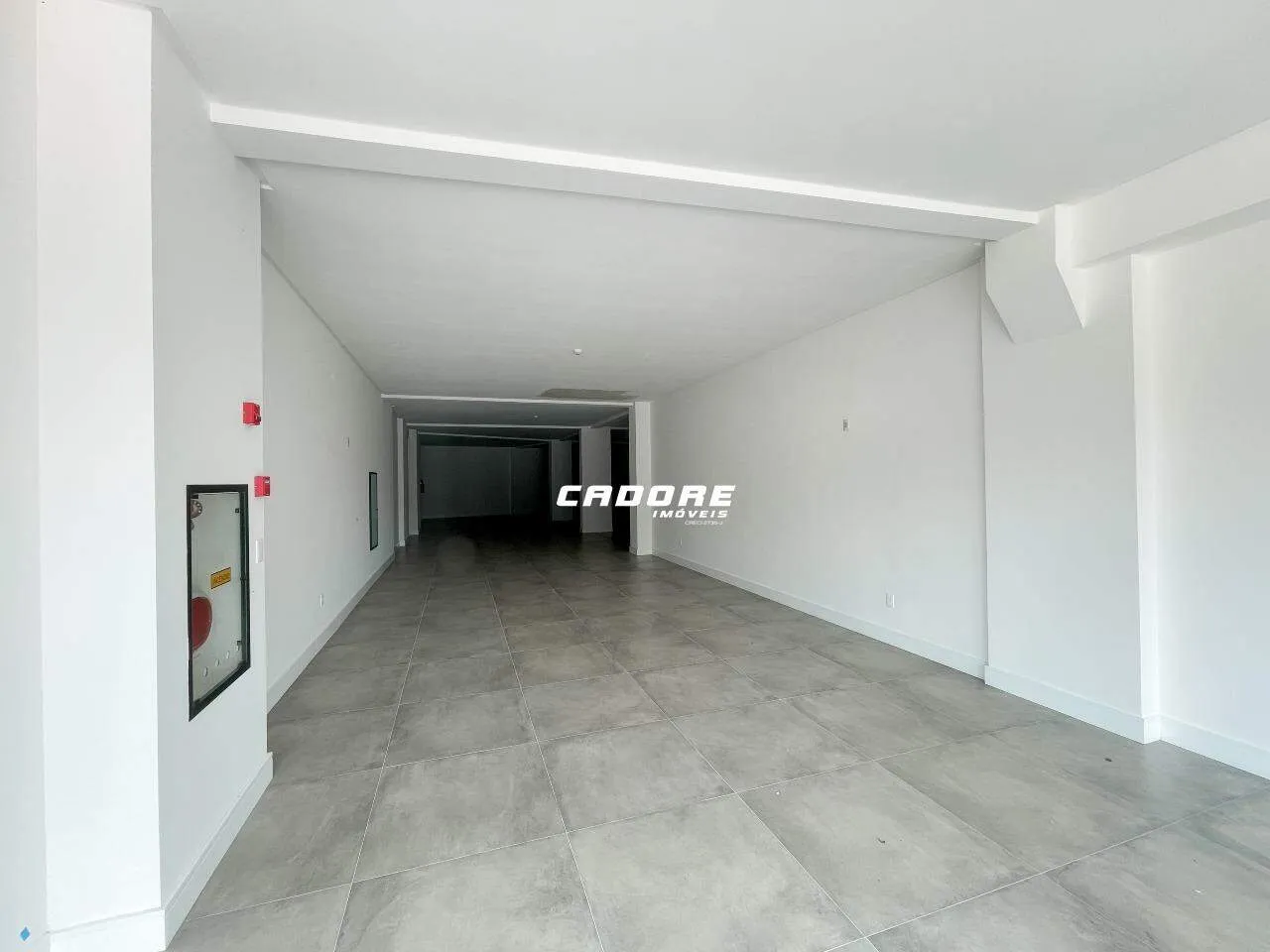 Sala Comercial para locação em Porto Belo I Cadore Imóveis — foto 3