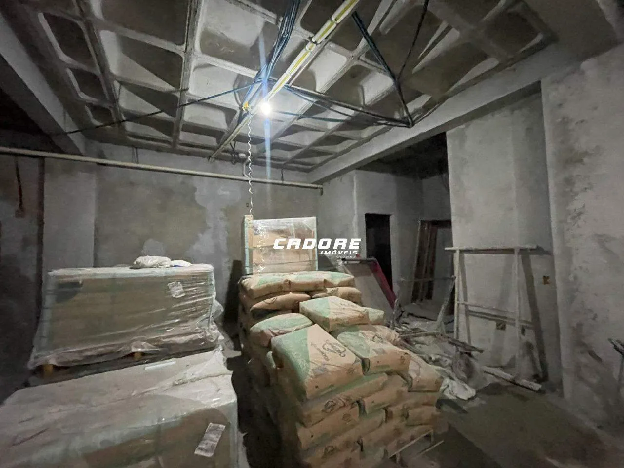 Sala Comercial para locação em Porto Belo I Cadore Imóveis — foto 6