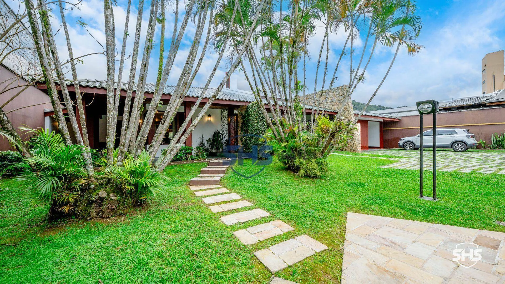 Casa com 5 dormitórios, 583 m - venda por R$ 3.900.000,00 ou aluguel por R$ 18.000,00/mês - Garcia - Blumenau/SC — foto 2