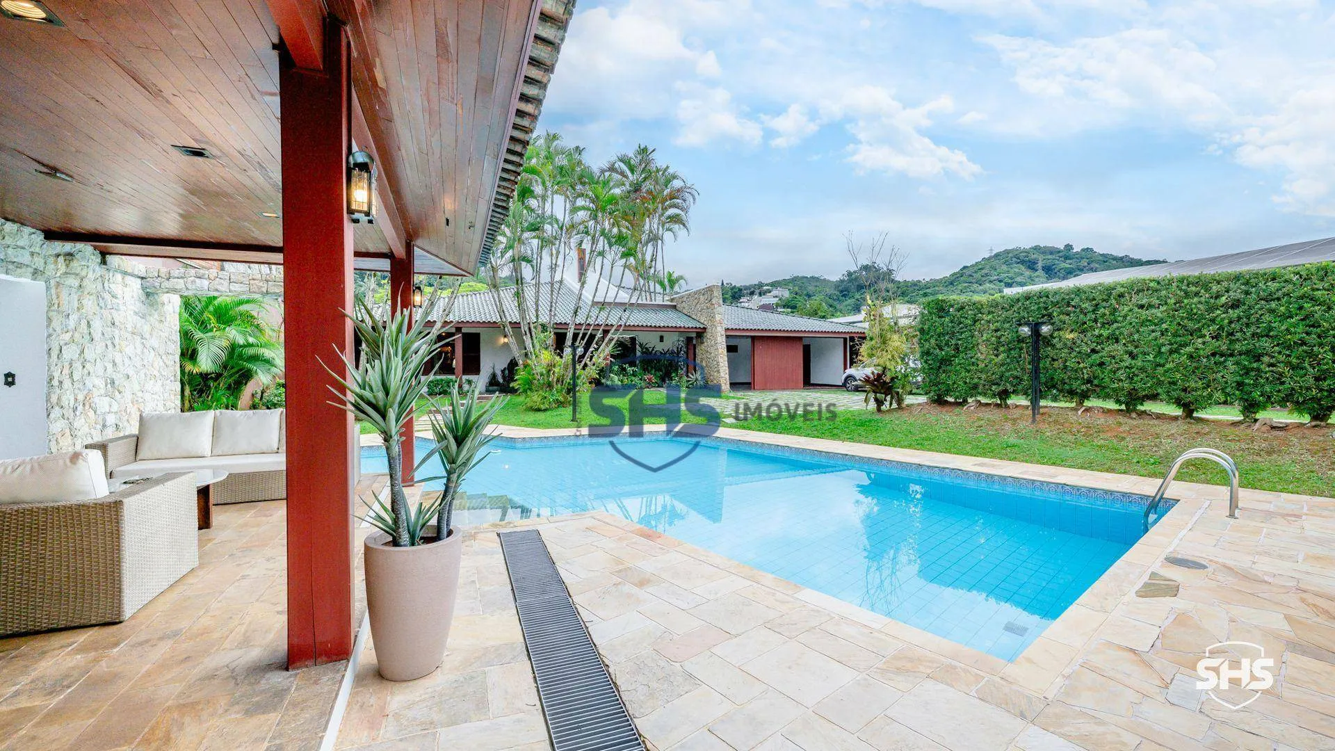 Casa com 5 dormitórios, 583 m - venda por R$ 3.900.000,00 ou aluguel por R$ 18.000,00/mês - Garcia - Blumenau/SC — foto 6
