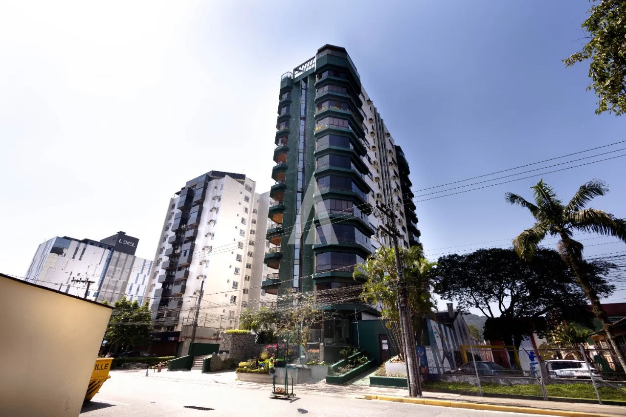 Apartamento com 1 suíte e 2 quartos à venda no bairro América em Joinville-SC por R$850.000,00. - foto 1