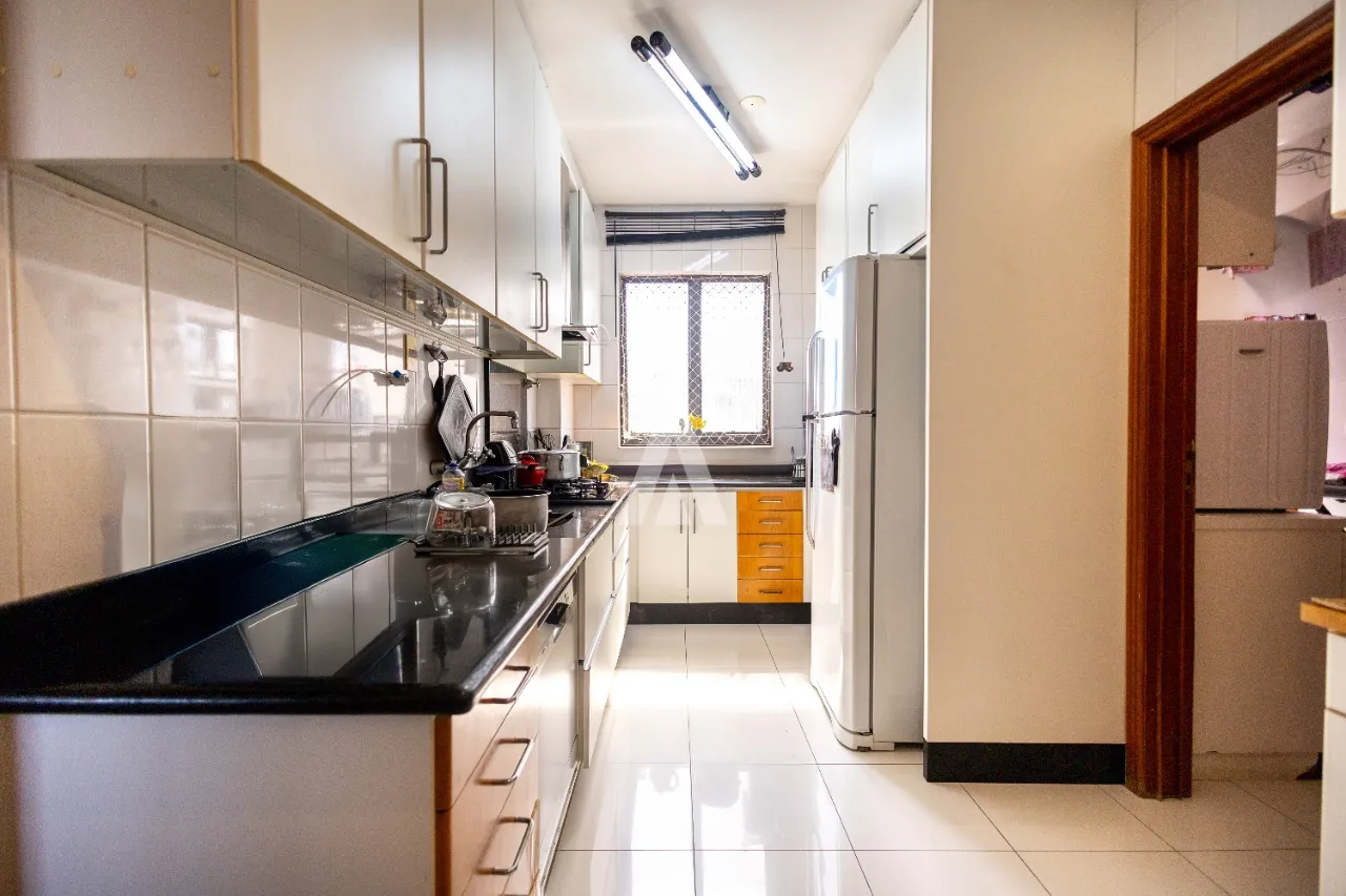 Apartamento com 1 suíte e 2 quartos à venda no bairro América em Joinville-SC por R$850.000,00. — foto 5