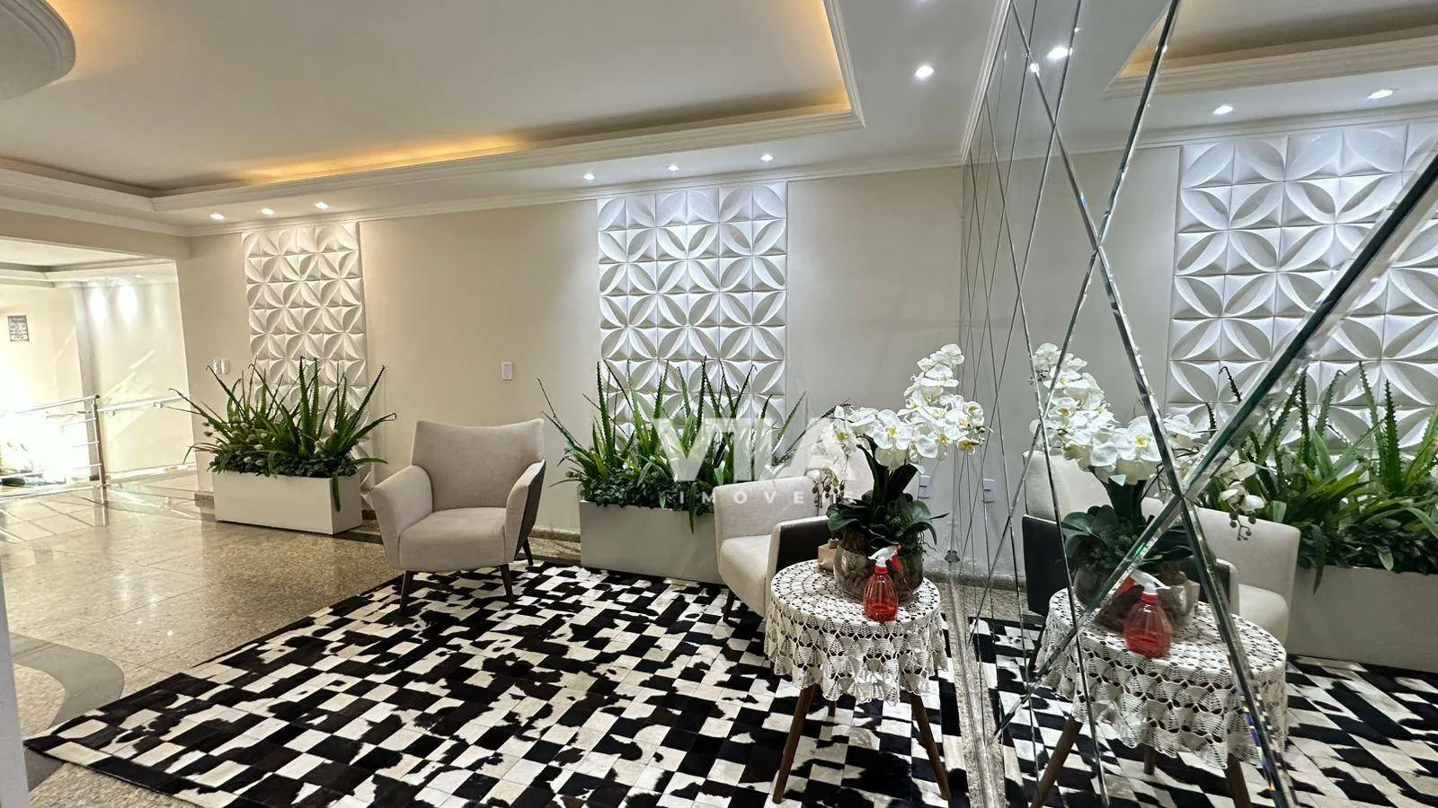 Apartamento com 4 dormitórios Sendo uma Suíte com Hidromassagem à venda, 326 m por R$ 2.400.000 - Centro - Itapema/SC — foto 4