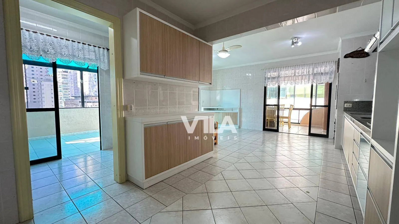Apartamento com 4 dormitórios Sendo uma Suíte com Hidromassagem à venda, 326 m por R$ 2.400.000 - Centro - Itapema/SC — foto 7