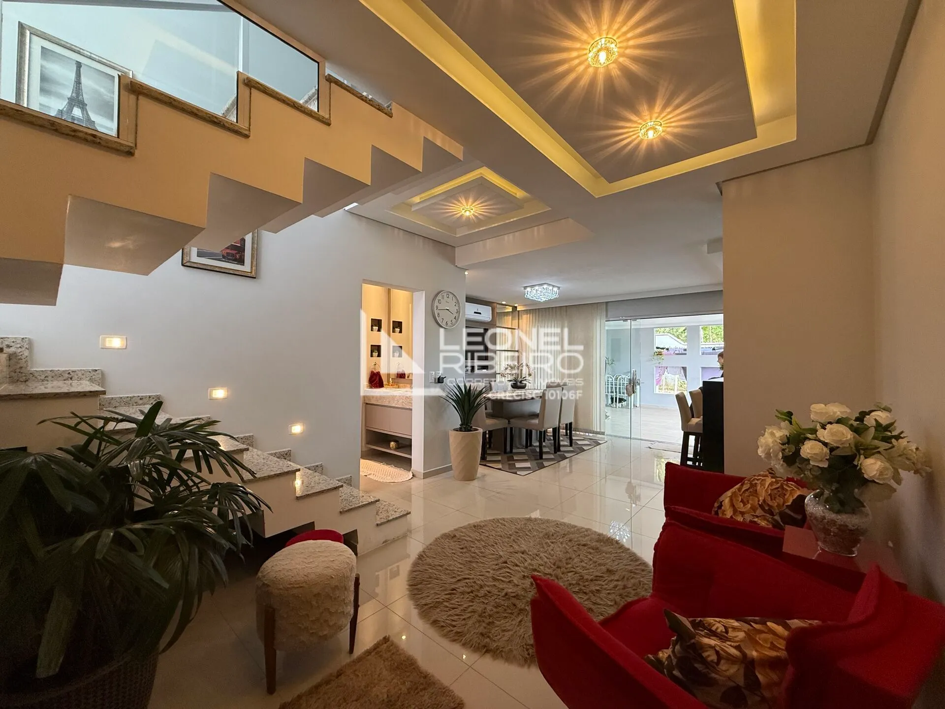 Casa Alto Padrão com 4 dormitórios (1 suíte) à venda, 185 m no bairro das Nações em Timbó-SC — foto 3