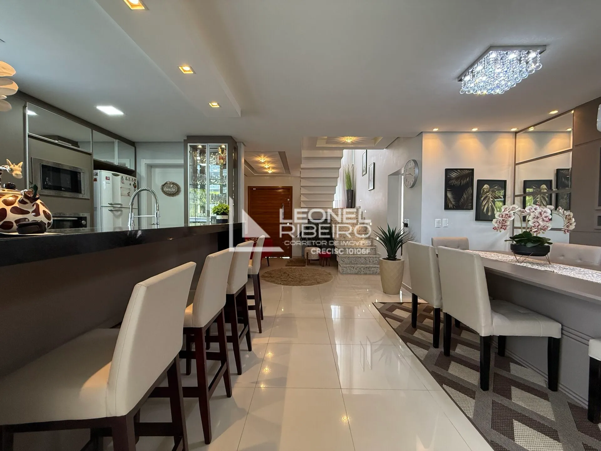 Casa Alto Padrão com 4 dormitórios (1 suíte) à venda, 185 m no bairro das Nações em Timbó-SC — foto 7