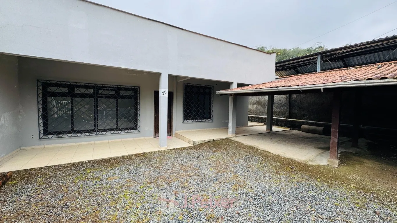 Casa de alvenaria com 2 dormitórios no bairro Passo Manso a venda - foto 1