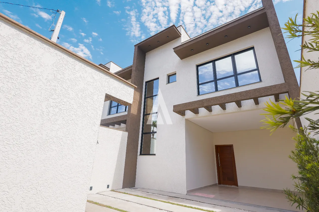 Sobrado geminado com 1 suíte e 2 quartos à venda no bairro Glória em Joinville-SC por R$760.000,00. - foto 1