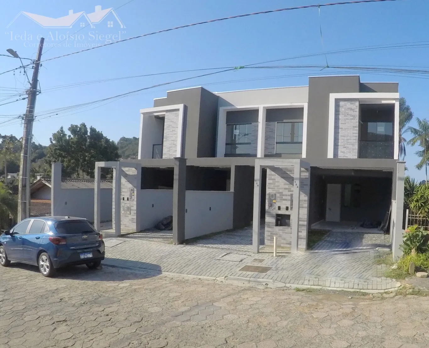 Sobrado no Bairro Agua Verde Blumenau/SC Ref. 1502 - foto 1