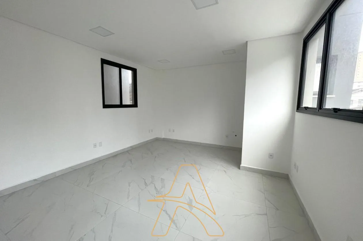 Sala Comercial com Garagem Próxima ao Fórum Estadual — foto 4