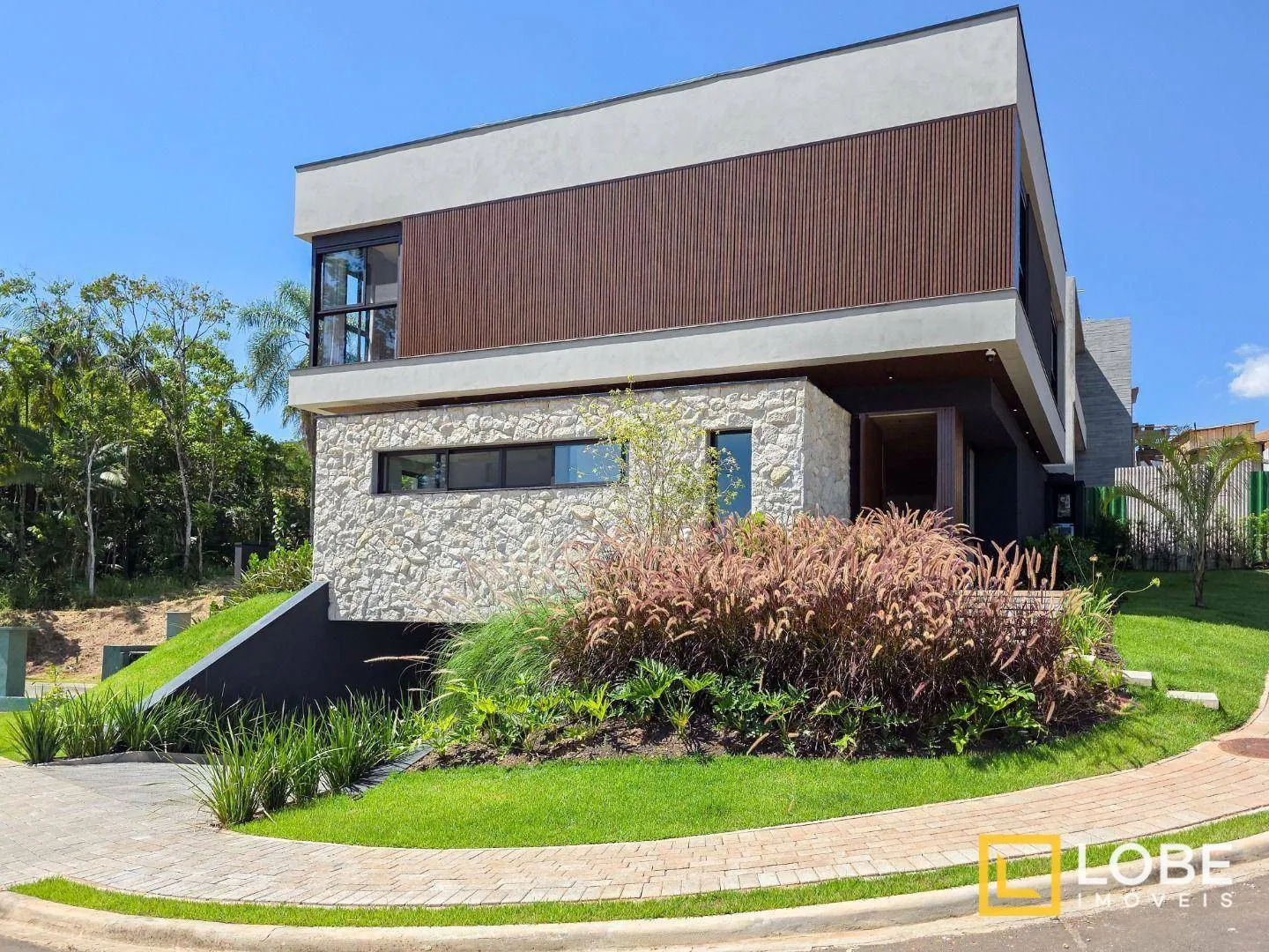 Casa de Alto Padrão, com 3 suítes à venda, 336 m - Itoupava Norte - Blumenau/SC - foto 1