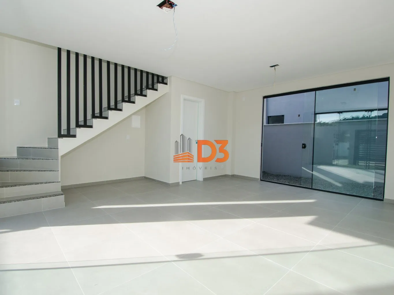 Sobrado com 2 suítes na praia de Penha — foto 4