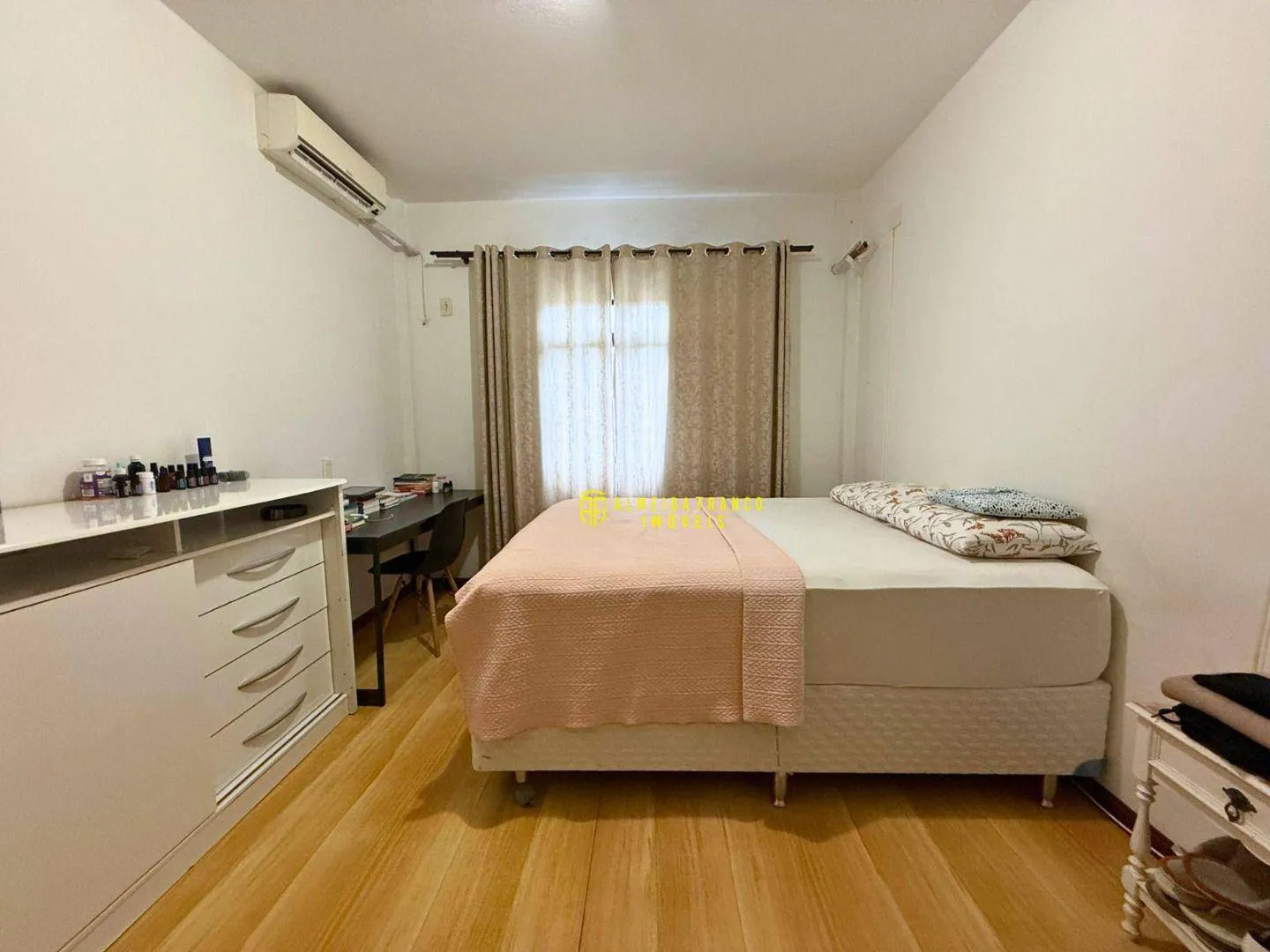 Apartamento com 2 dormitórios, semi mobiliado a poucos metros da FURB! — foto 5