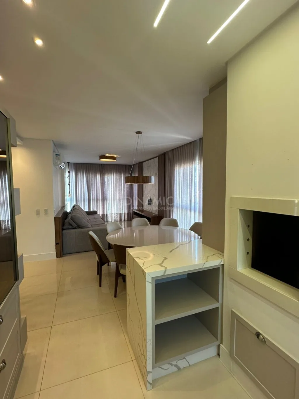 Apartamento Edifício Salvatore Residenziale 3 suítes semi mobiliado em Balneário Camboriú — foto 7