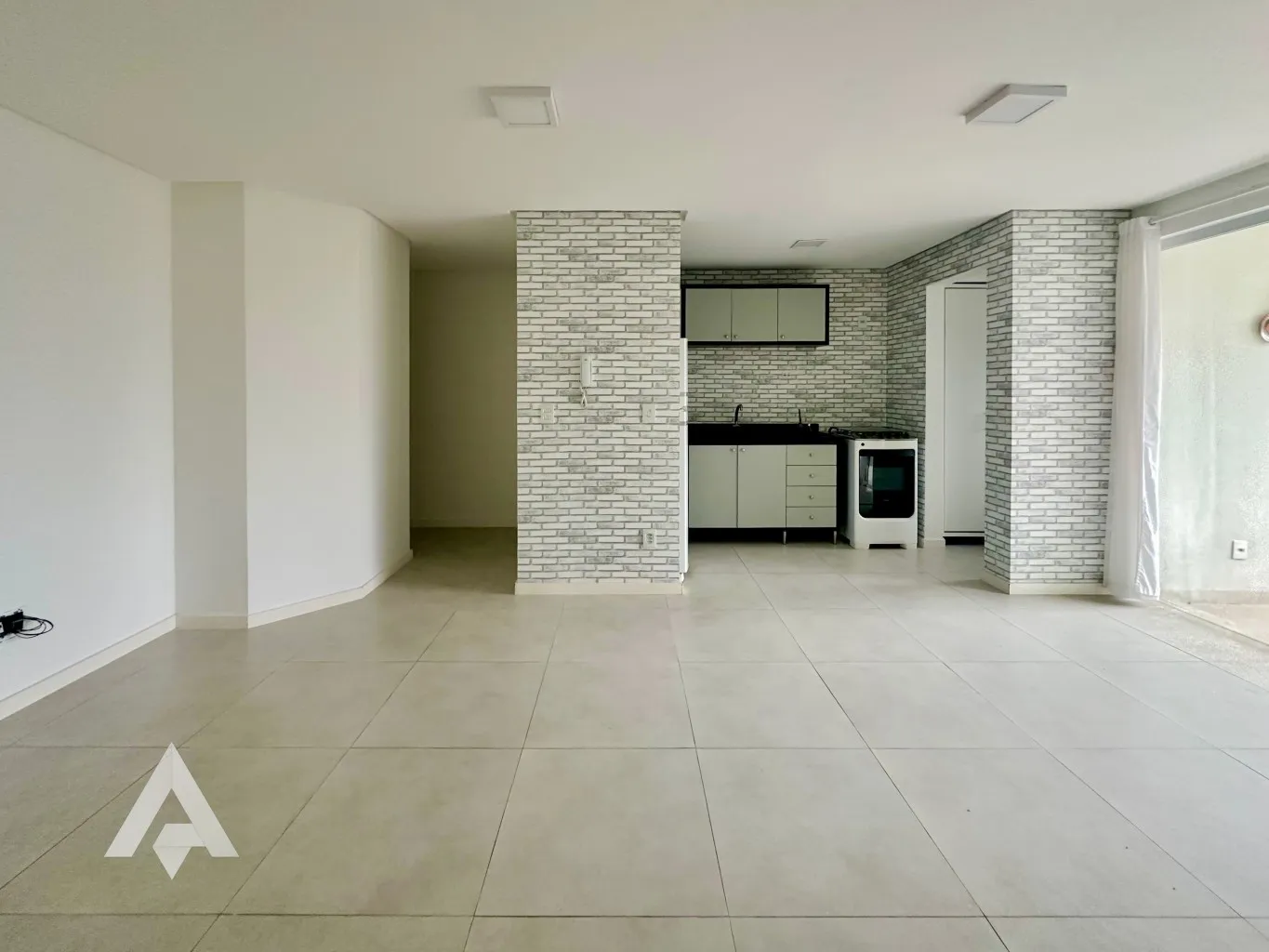 Excelente apartamento semimobiliado à venda no Bairro Itoupava Seca! — foto 4