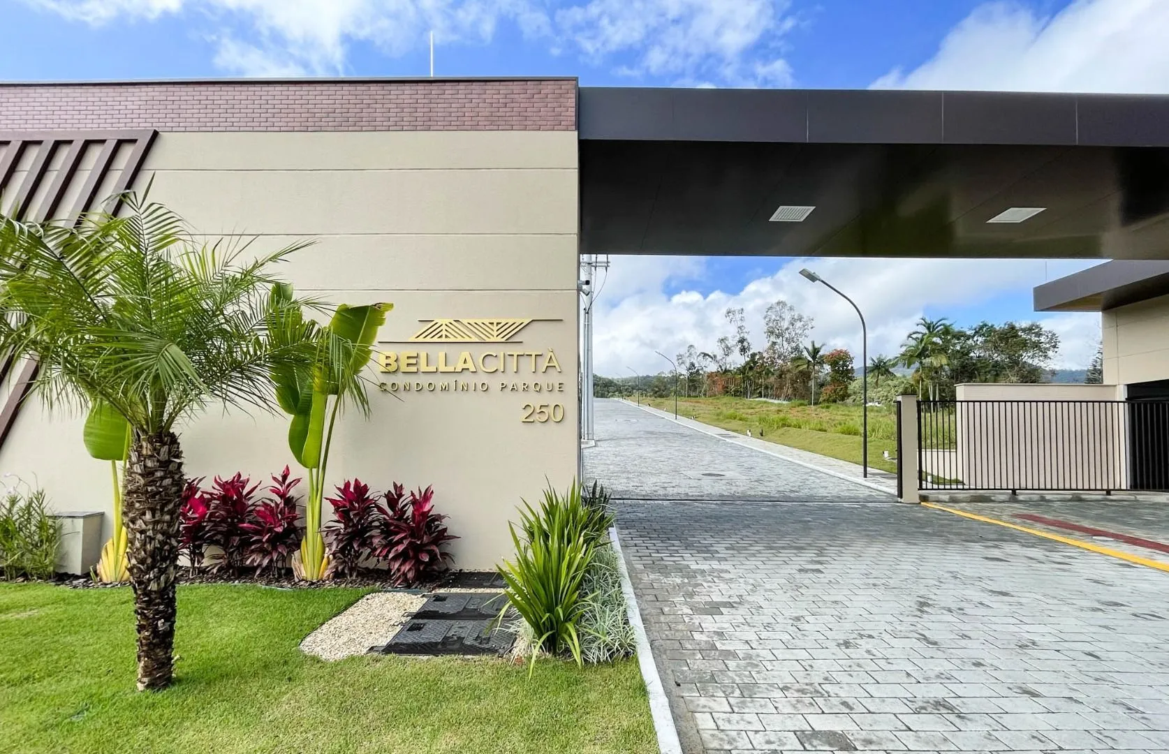 Terreno à venda em condomínio fechado, 297 m - Velha - Blumenau/SC — foto 2