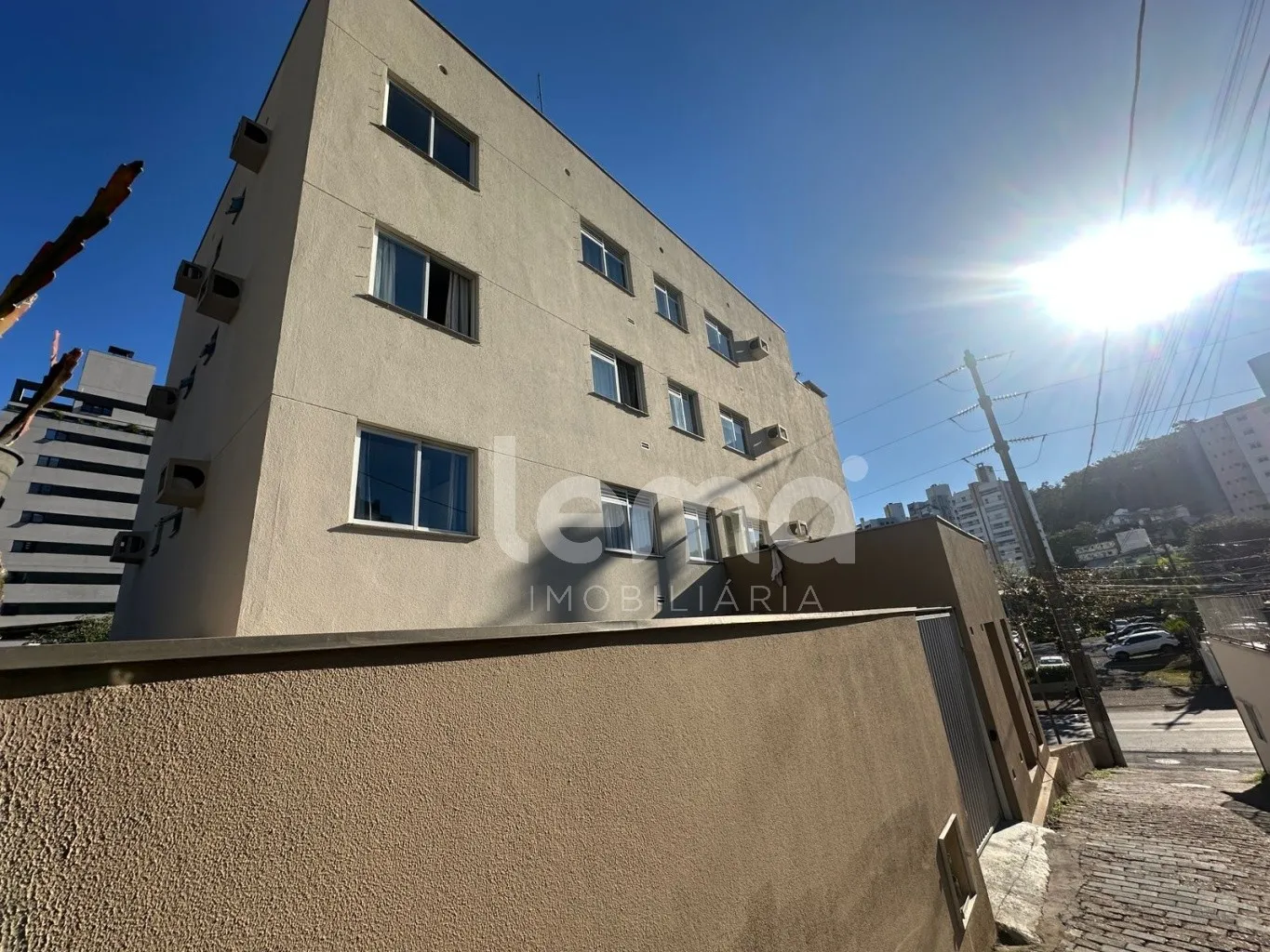 Prédio comercial e residencial no Bairro Vila Nova. — foto 4