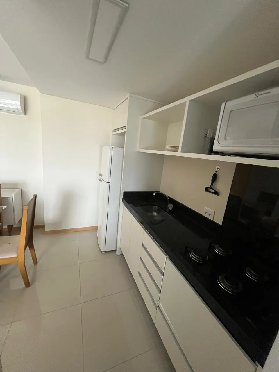 Apartamento Próximo a Furb Praticamente Todo Mobiliado — foto 5