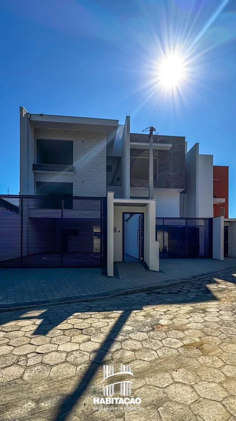 Casa Triplex com 3 suítes, área de festas e piscina - Bairro Escola Agrícola — foto 5