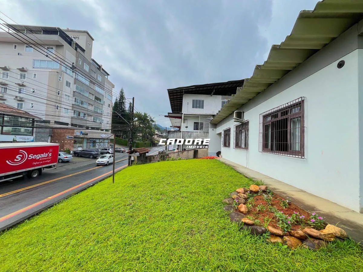 Casa com excelente localização comercial — foto 2