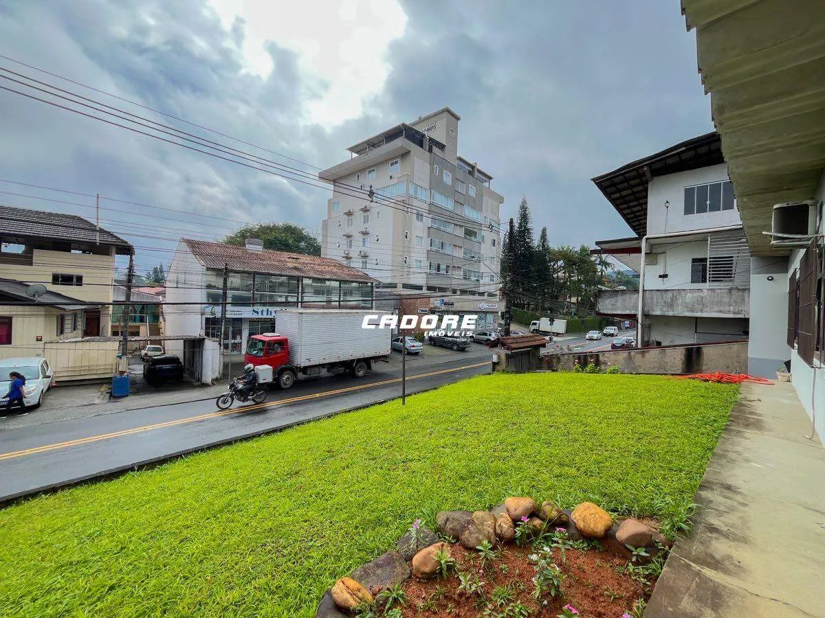 Casa com excelente localização comercial — foto 3