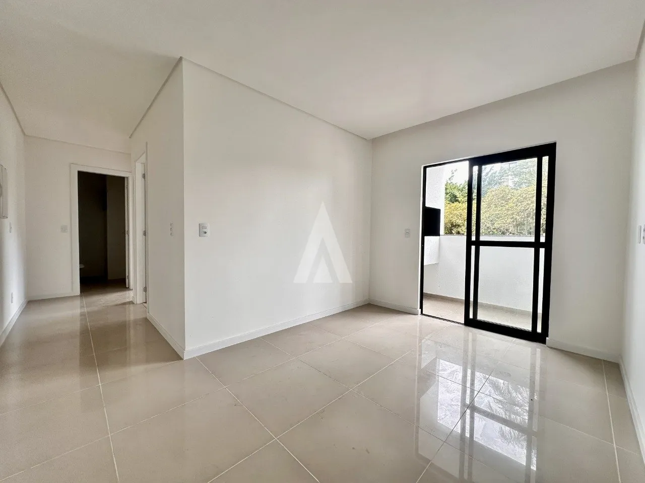 Apartamento com dois quartos no Anita Garibaldi, Joinville S/C - por R$ 400.000,00 - foto 1