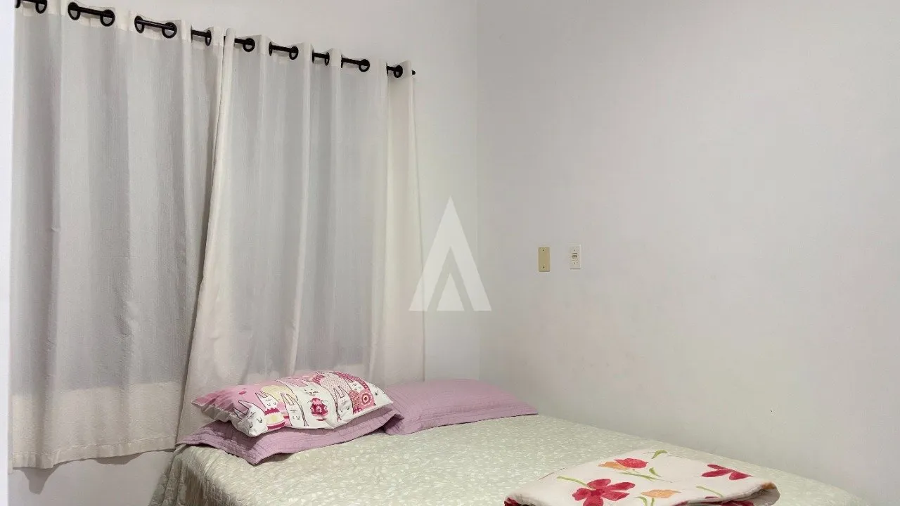 Casa com 1 suíte(s) mais 2 quarto(s) à venda no bairro Saguaçu em Joinville, de R$ 1.200.000,00 por R$ 1.140.000,00. — foto 7