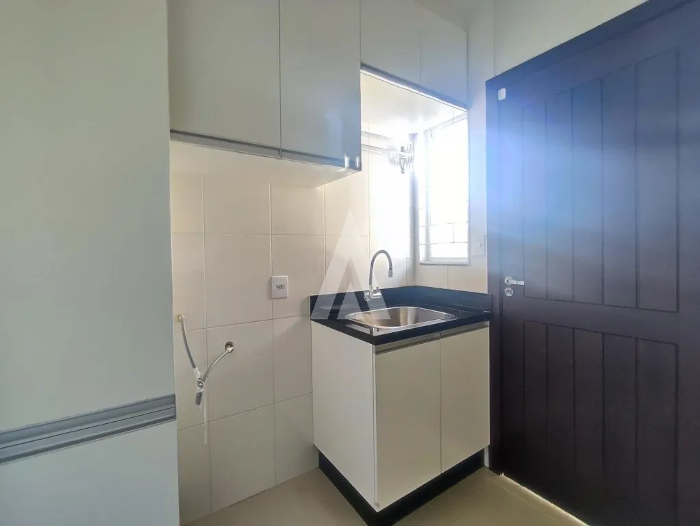 Casa geminada com 1 suíte e 2 quartos à venda no bairro Floresta em Joinville-SC por R$790.000,00. — foto 5