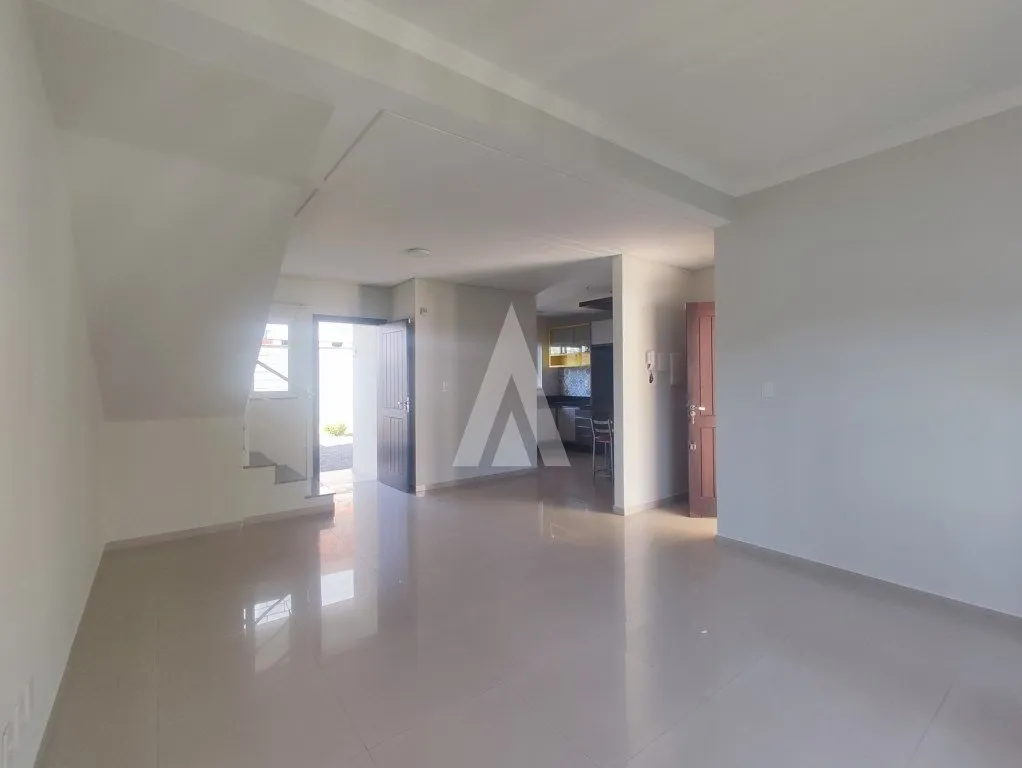 Casa geminada com 1 suíte e 2 quartos à venda no bairro Floresta em Joinville-SC por R$790.000,00. — foto 6