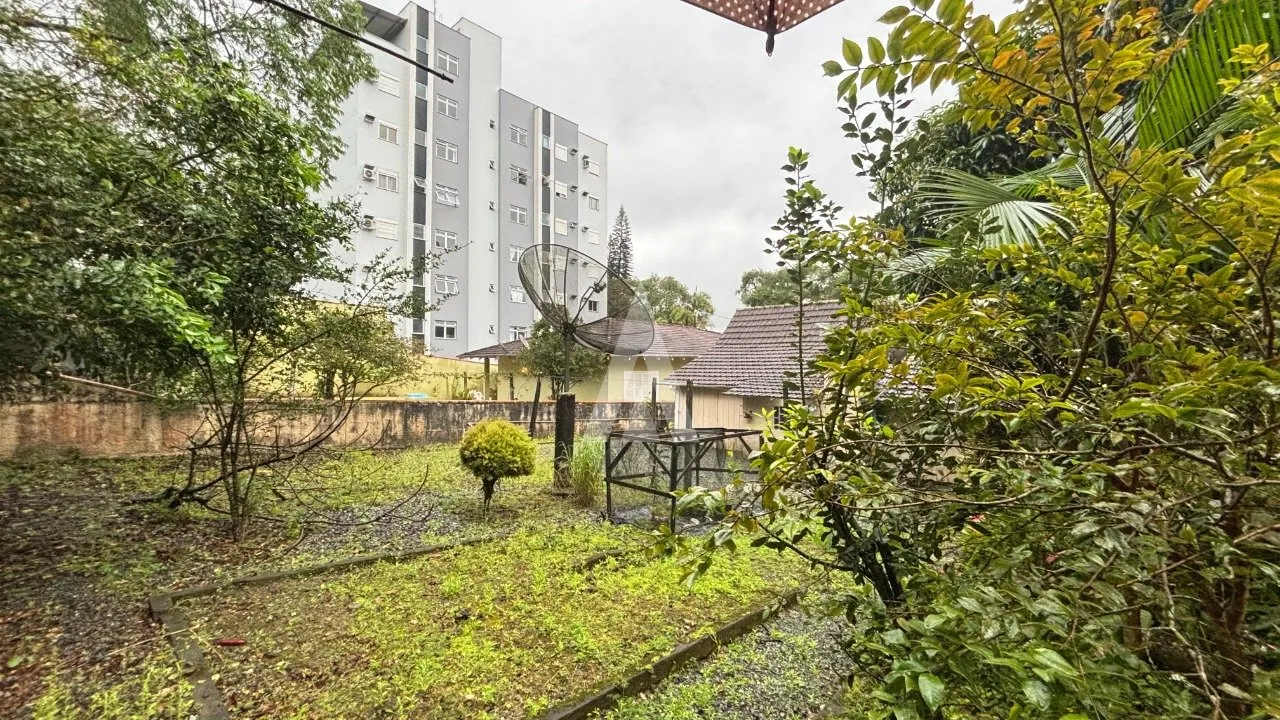 Terreno com 600m à venda no bairro Anita Garibaldi em Joinville-SC de R$950.000,00 por R$849.000,00. — foto 5