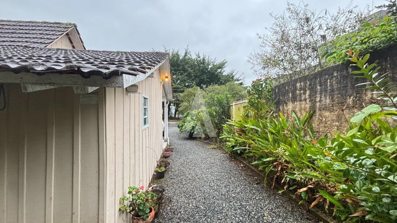 Terreno com 600m à venda no bairro Anita Garibaldi em Joinville-SC de R$950.000,00 por R$849.000,00. — foto 7