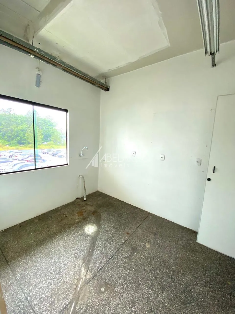 SALA COMERCIAL PARA LOCAÇÃO - ITOUPAVA CENTRAL — foto 5