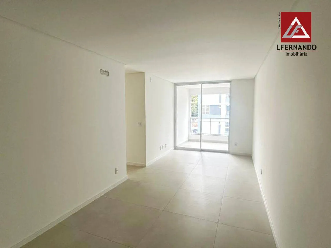 Apartamento com 3 dormitórios, sendo 1 suíte à venda, 80 m por R$ 590.000 - Velha - Blumenau/SC — foto 2