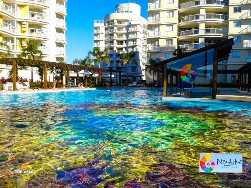 Apartamento mobiliado, com 3 dormitórios, à apenas 50m do mar, em cond. Club, em — foto 2