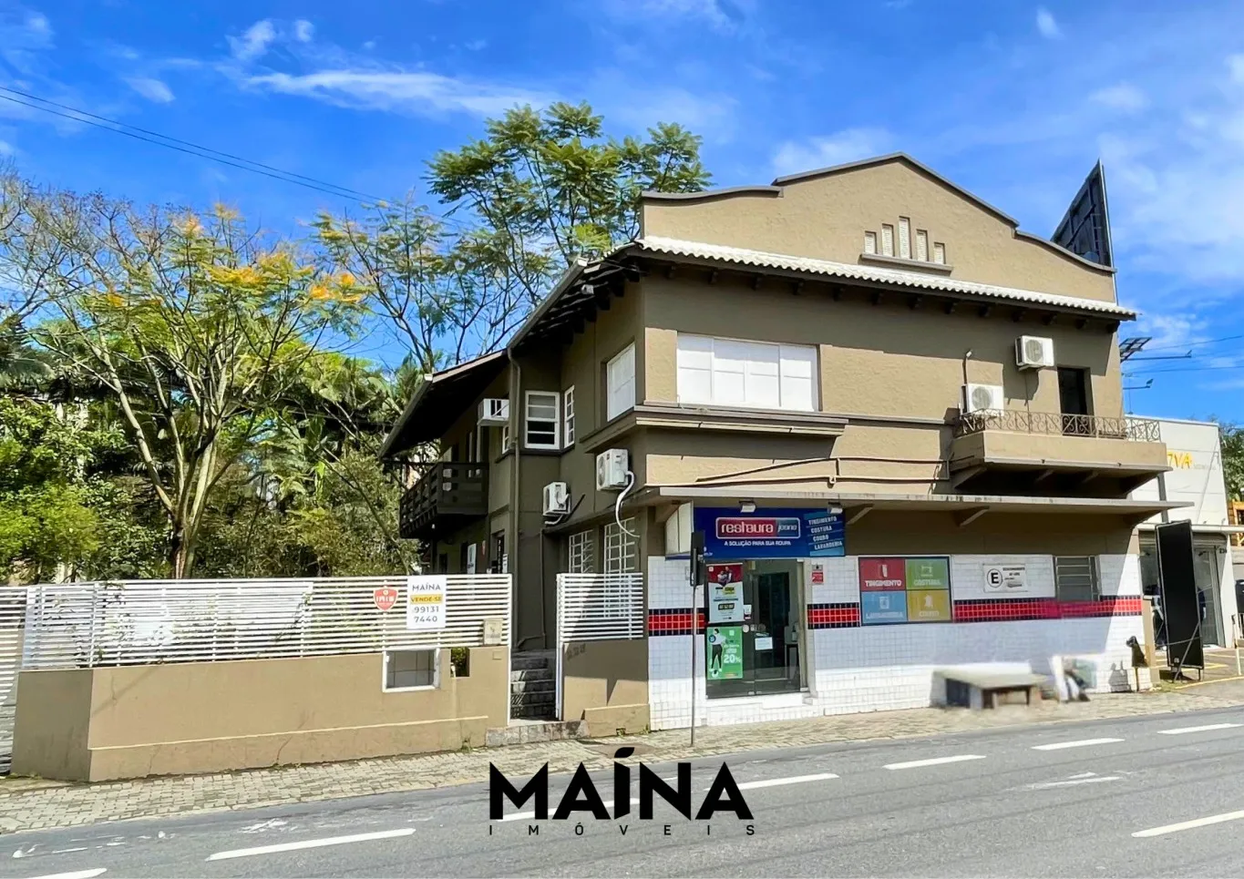 CASA COMERCIAL NO CENTRO DE BLUMENAU COM ESTACIONAMENTO — foto 3