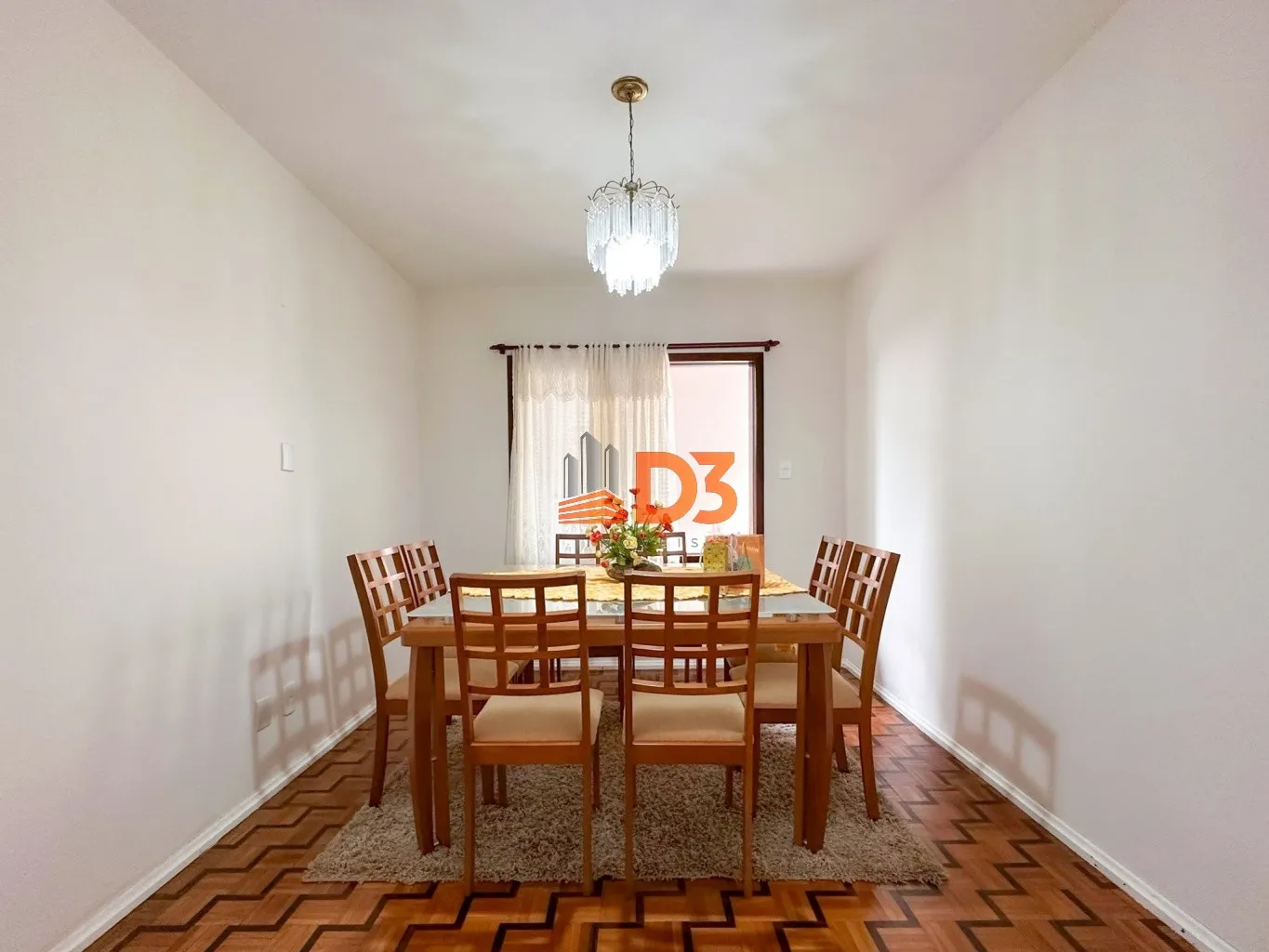 Casa no Garcia com 4 dormitórios, sendo 1 suíte e amplo espaço de área externa ! — foto 7