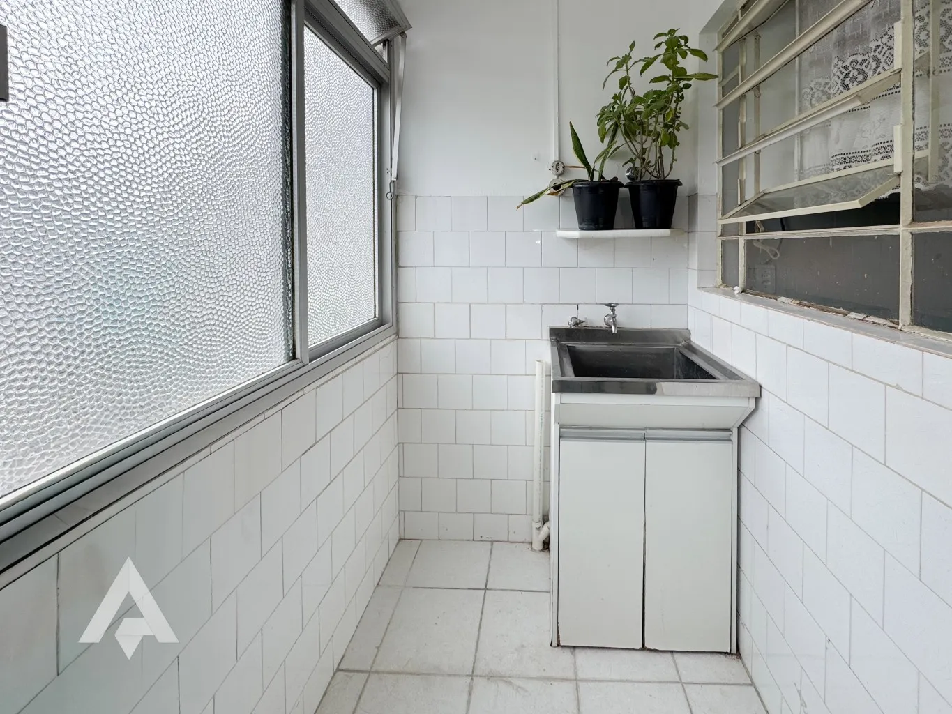 Apartamento semimobiliado com 2 dormitórios à venda no Centro de Blumenau! — foto 7