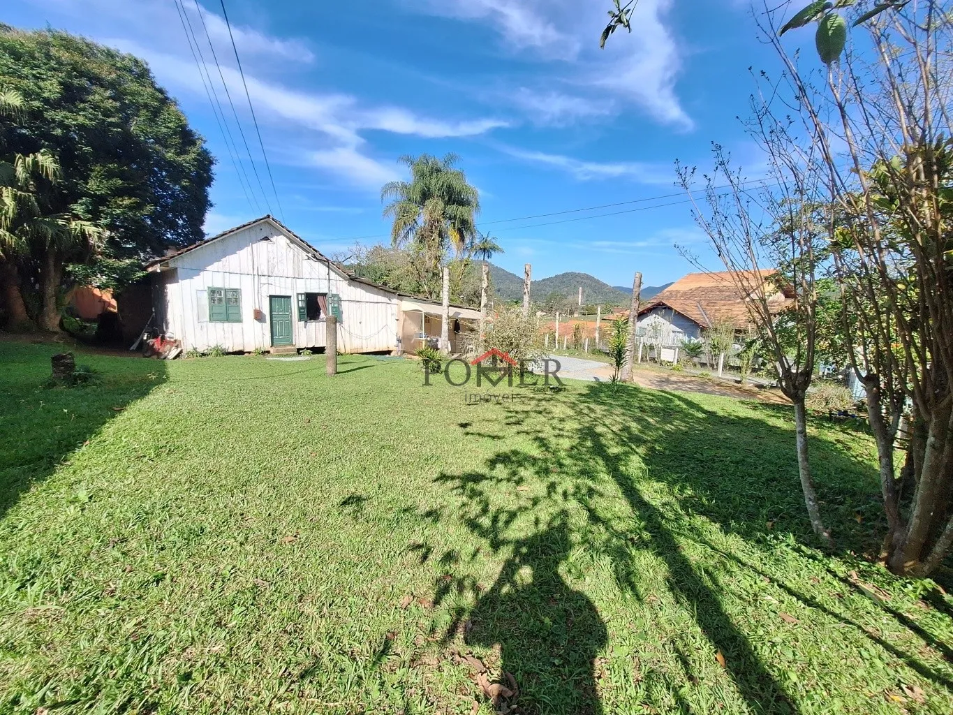 Oportunidade de terreno comercial ou residencial no início da Rota do Enxaimel no Bairro Testo Alto na cidade de Pomerode com 1.009,72m, fazendo frente em 21,30 metros. - foto 1