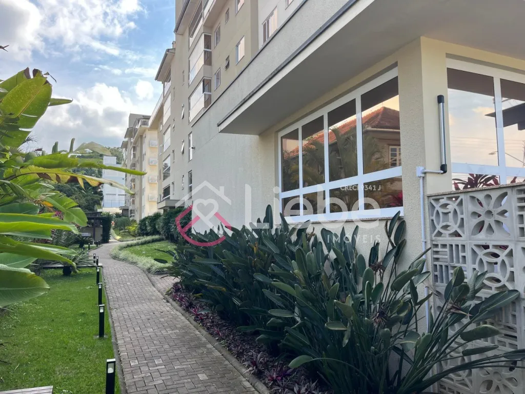 Lindo apartamento MOBILIADO e finamente decorado no Residencial Prisma Home Club, localizado no centro da cidade de Pomerode com 105,18m de área privativa. — foto 7