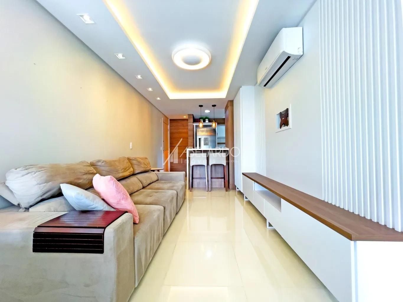Apartamento à venda com 2 quartos e 1 suíte, 1 vaga, 65m² no Escola Agrícola, Blumenau - foto 1