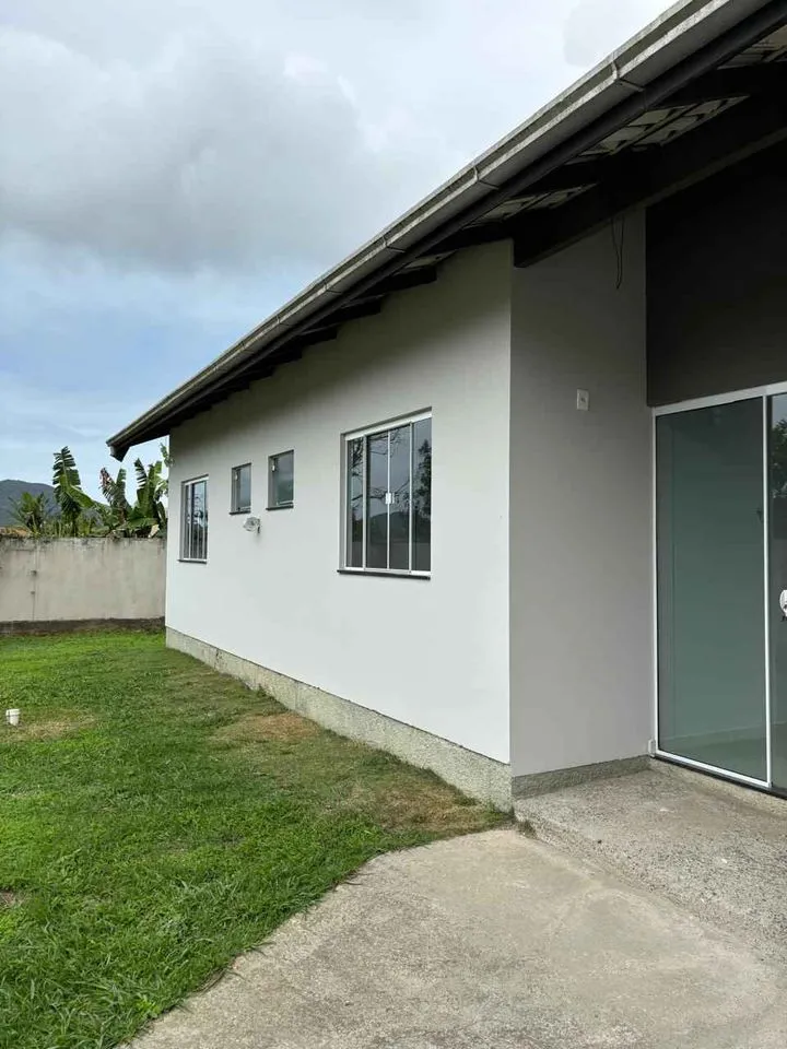 Terreno Estratégico em Penha - 2.600m² com Casa Escriturada — foto 4