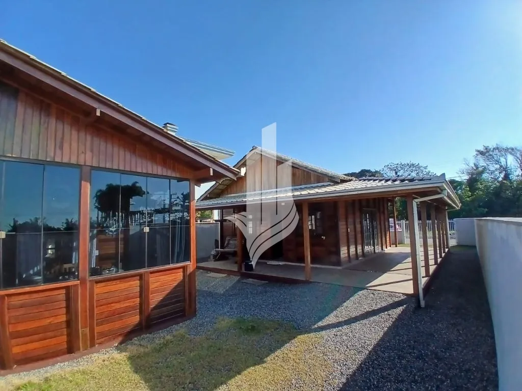Casa De madeira em Araquari (50mtrs da lagoa) — foto 4