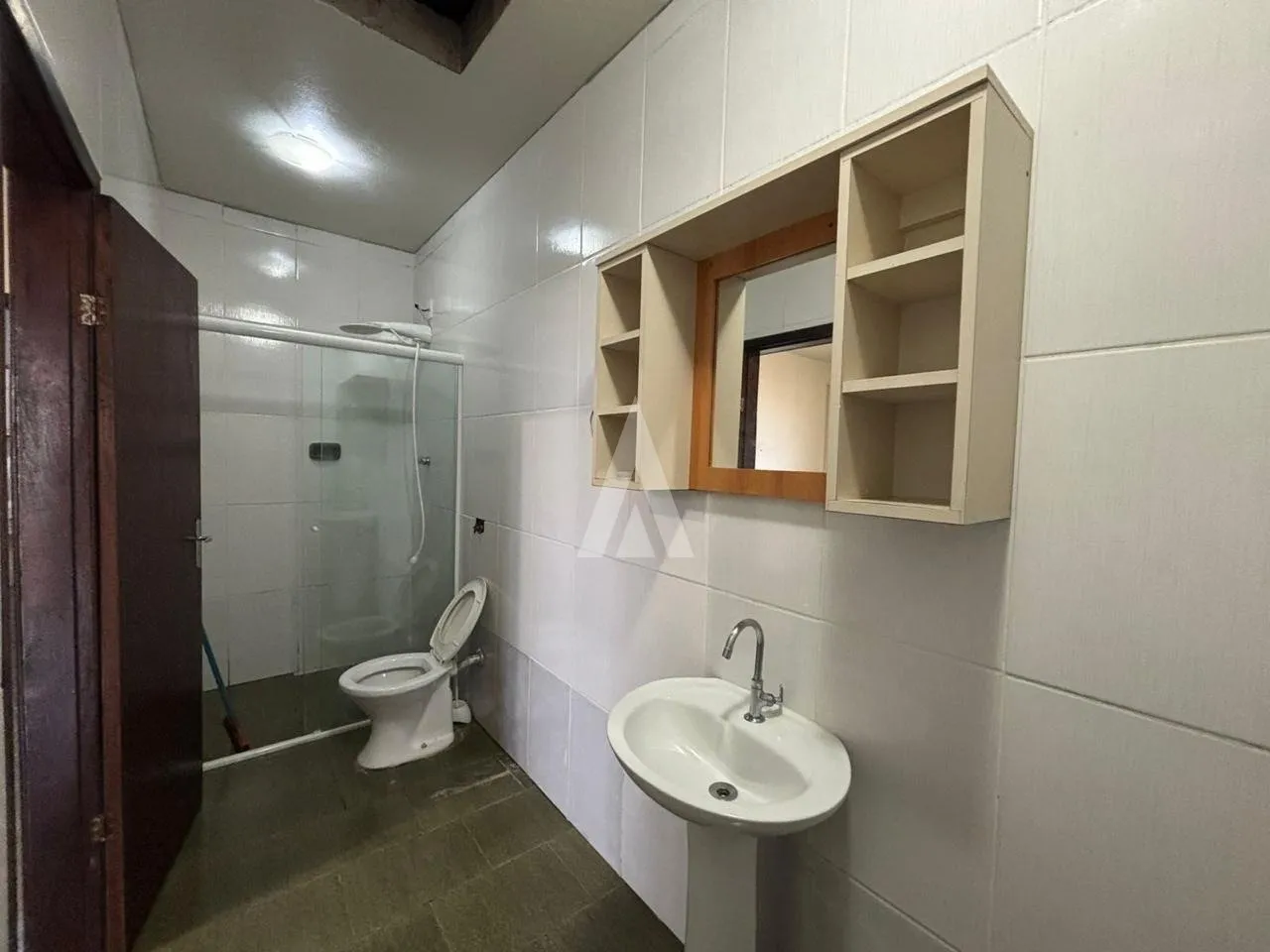 Casa com 2 suítes e 2 quartos à venda no bairro Santo Antônio em Joinville-SC por R$1.200.000,00. — foto 6