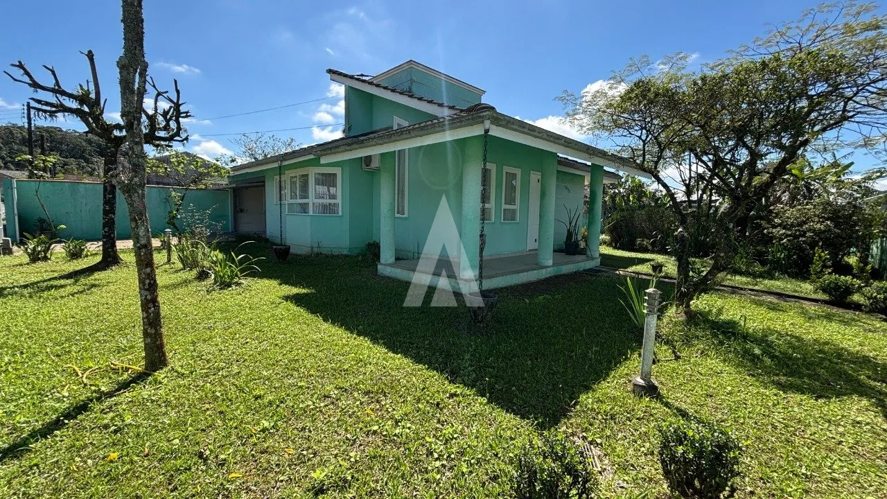 Casa com suíte e 2 quartos à venda no bairro Vila Nova em Joinville-SC por R$1.800.000,00. - foto 1
