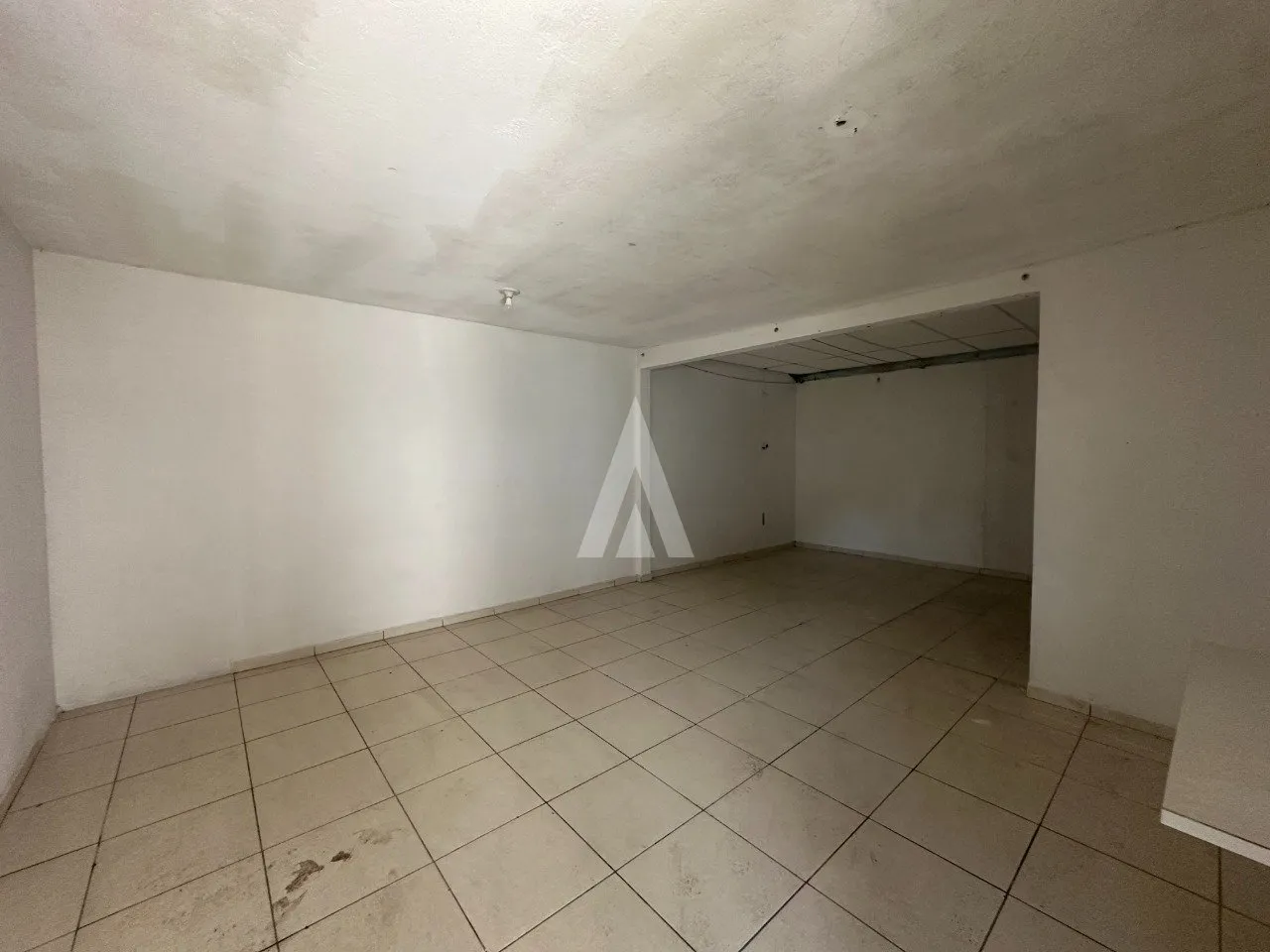 Casa comercial à venda no bairro Anita Garibaldi em Joinville-SC por R$1.850.000,00. — foto 4
