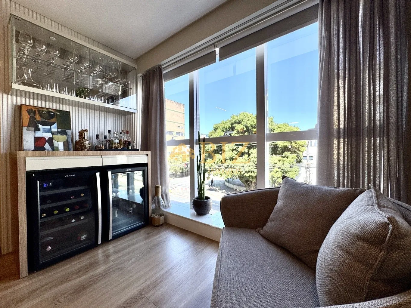 Apartamento com 125m FINAMENTE MOBILIADO, de altíssimo padrão, no Bairro Ponta Aguda, em edifício novo e moderno, e com infra completa de lazer! — foto 6